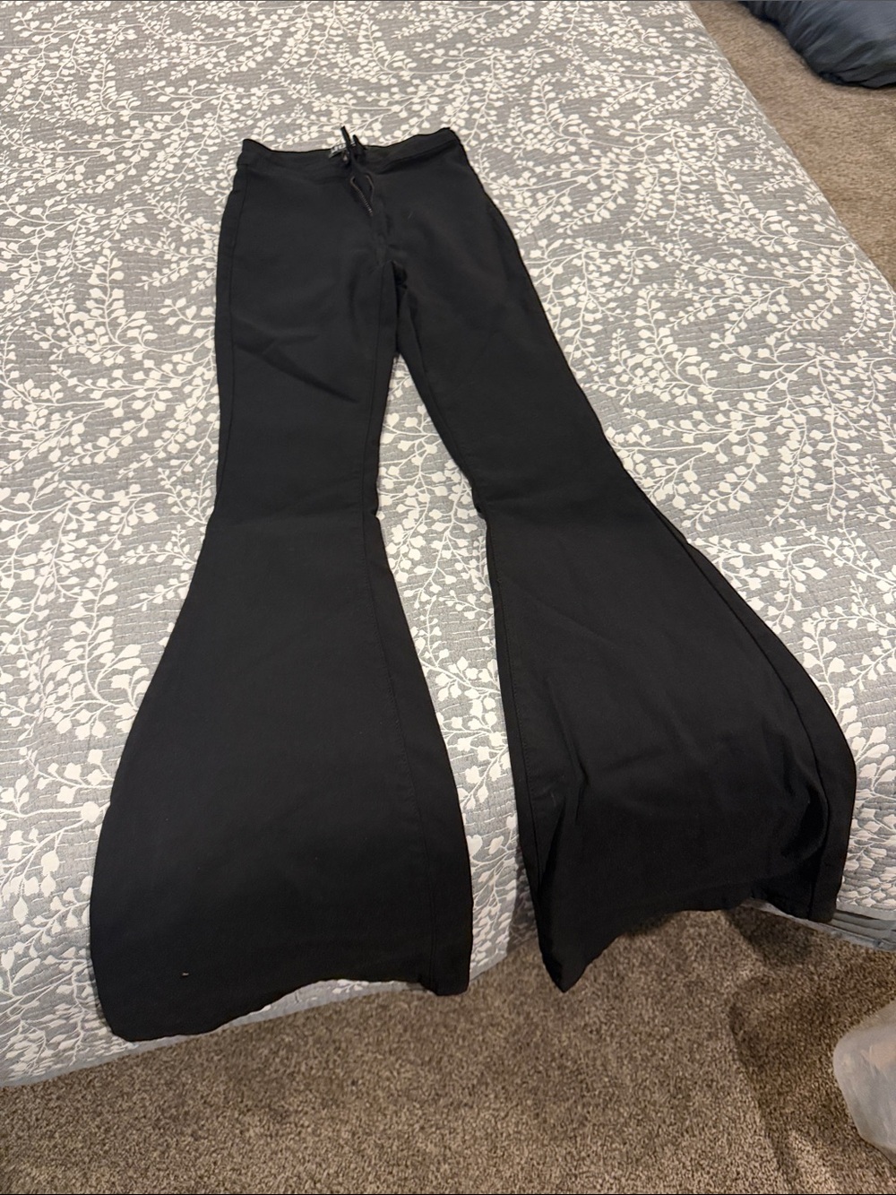 Black Flared Women’s Jeans - High Waist Stretch
